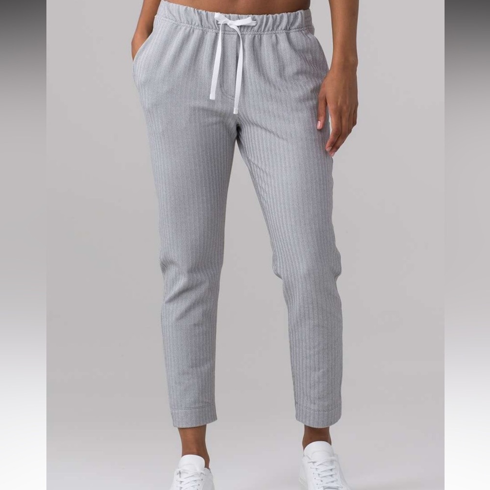 Lululemon Jet Crop (Slim) Heathered Herringbone White Slate